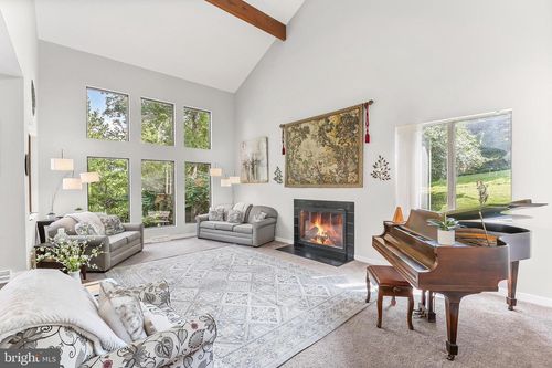 3 Black Rock Rd, Chadds Ford, PA, 19317-9271 | Card Image