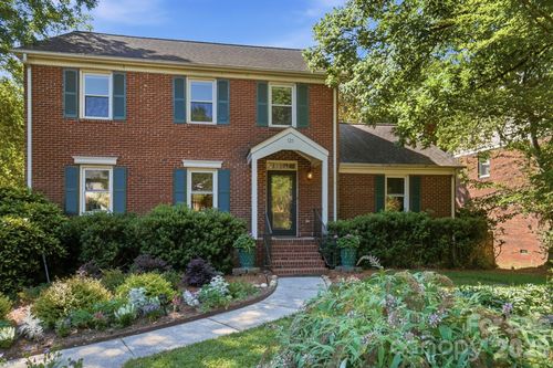723 Walnut Point Dr, Matthews, NC, 28105-1532 | Card Image