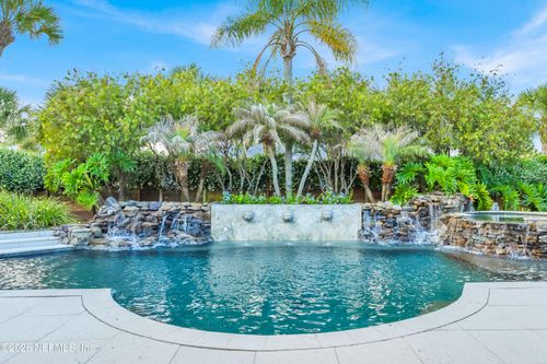 33 Corona Rd, Ponte Vedra Beach, FL, 32082-2303 | Card Image