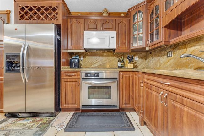12350 Nw 7 Th Trl, House other with 3 bedrooms, 2 bathrooms and null parking in Miami FL | Image 14
