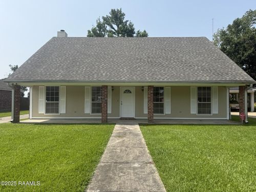 326 Herlil Cir, Carencro, LA, 70520-5518 | Card Image