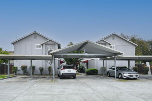 unit-c2-513 Cottonwood St, Woodland, CA, 95695-3646 | Card Image