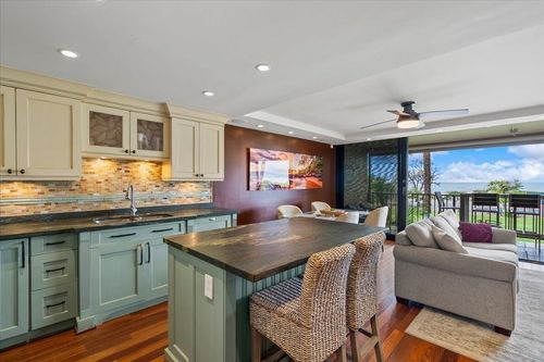d203-940 S Kihei Rd, Kihei, HI, 96753-9151 | Card Image
