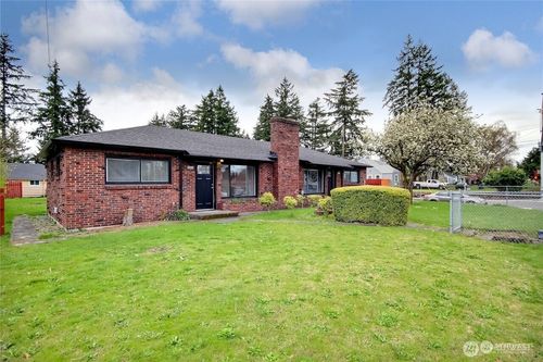 6803 Steilacoom Blvd Sw, Lakewood, WA, 98499-2155 | Card Image