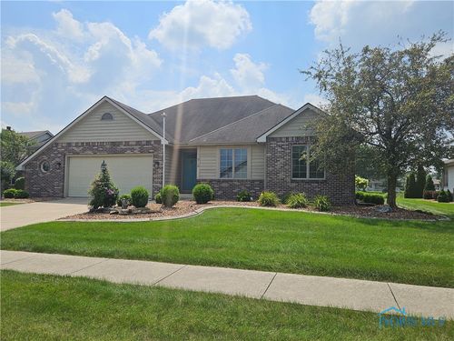 1910 Waterford Ln, Defiance, OH, 43512-3722 | Card Image