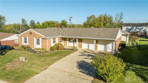 6601 Grovehill Dr, Dayton, OH, 45424-3061 | Card Image
