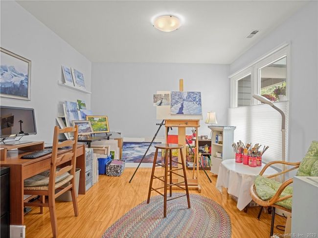 Den | Image 11