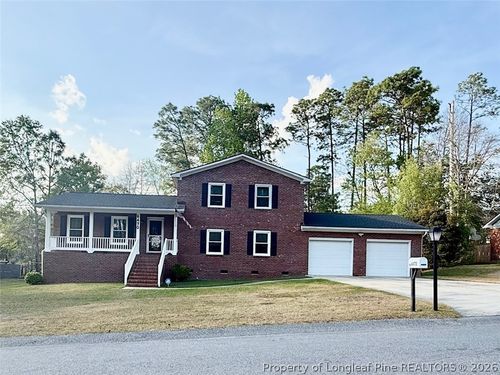 6470 Gaddis Dr, Fayetteville, NC, 28306-4500 | Card Image