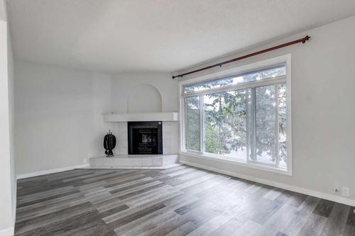 12-310 Brookmere Rd Sw, Calgary, AB, T2W2T7 | Card Image