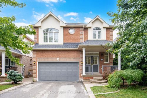 1019 Donnelly St, Milton, ON, L9T0A2 | Card Image
