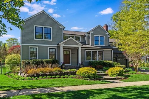 509 Bradford Ave, Westfield, NJ, 07090-3025 | Card Image