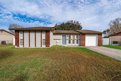 115 Toluca Dr, KISSIMMEE, FL, 34743-7027 | Card Image