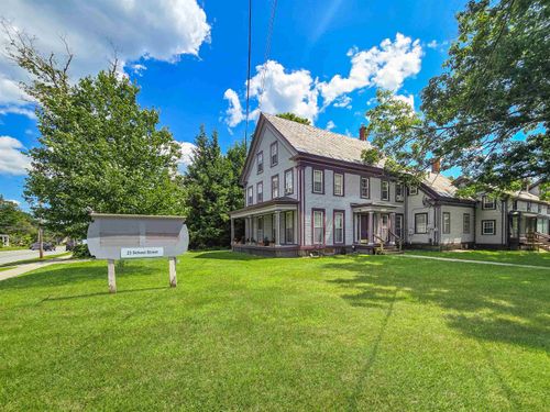 23 School St, Chester, VT, 05143-8202 | Card Image
