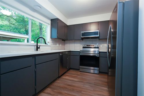 2302 W Settlers Way, The Woodlands, TX, 77380-1436 | Card Image
