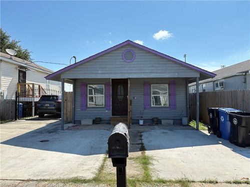 4631 America St, New Orleans, LA, 70126-4149 | Card Image