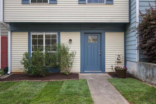 3561 Kennesaw Station Dr Nw, Kennesaw, GA, 30144-1984 | Card Image