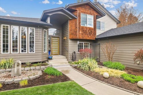 7121 N Skykomish St, Spokane, WA, 99208-9054 | Card Image