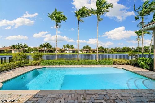 28365 Turin Ct, BONITA SPRINGS, FL, 34135-8089 | Card Image