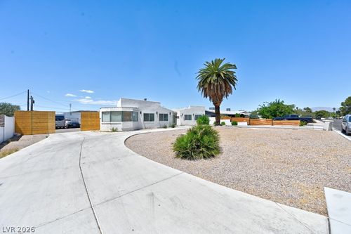 706 Lacy Ln, Las Vegas, NV, 89107-4440 | Card Image