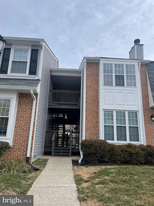 c-7828 Harrowgate Cir, SPRINGFIELD, VA, 22152-3813 | Card Image