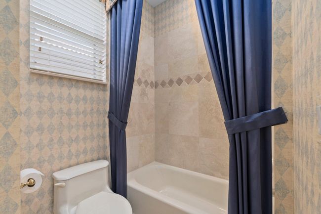 8131 Links Way, House other with 3 bedrooms, 3 bathrooms and null parking in Port St Lucie FL | Image 28