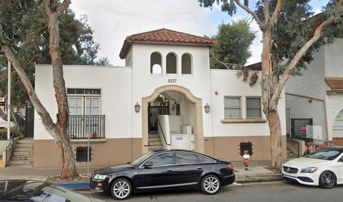 1027 Redondo Ave, Long Beach, CA, 90804-8668 | Card Image