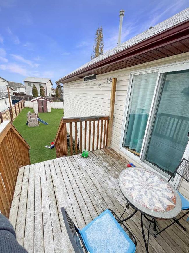 6021 91 Street, Home with 3 bedrooms, 2 bathrooms and null parking in Grande Prairie AB | Image 14