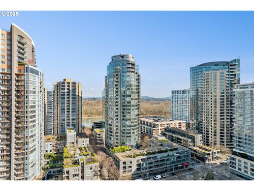 2502-3601 S River Pkwy, Portland, OR, 97239-4553 | Card Image