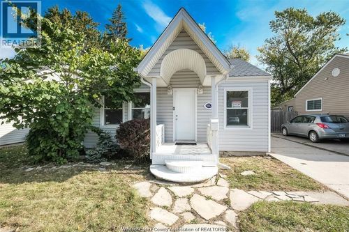 502 Josephine Ave, Windsor, ON, N9B2L1 | Card Image