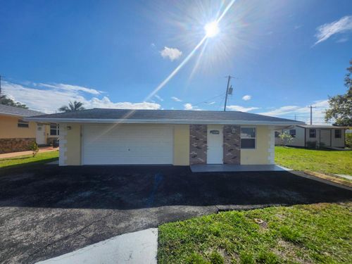 east-apartment-511 N 60th Way, Hollywood, FL, 33024-7903 | Card Image