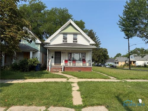 2933 Mulberry St, Toledo, OH, 43608-1942 | Card Image