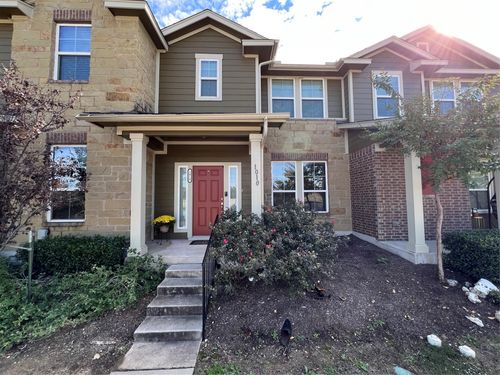 1010 Lost Pines Ln, Cedar Park, TX, 78613-7557 | Card Image