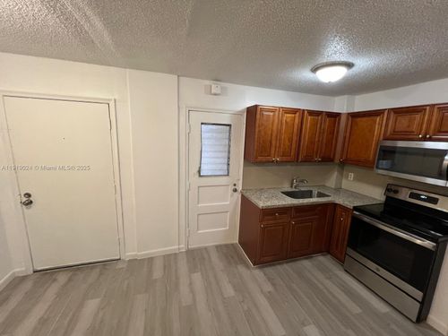 112-6840 Pembroke Rd, Miramar, FL, 33023-2680 | Card Image
