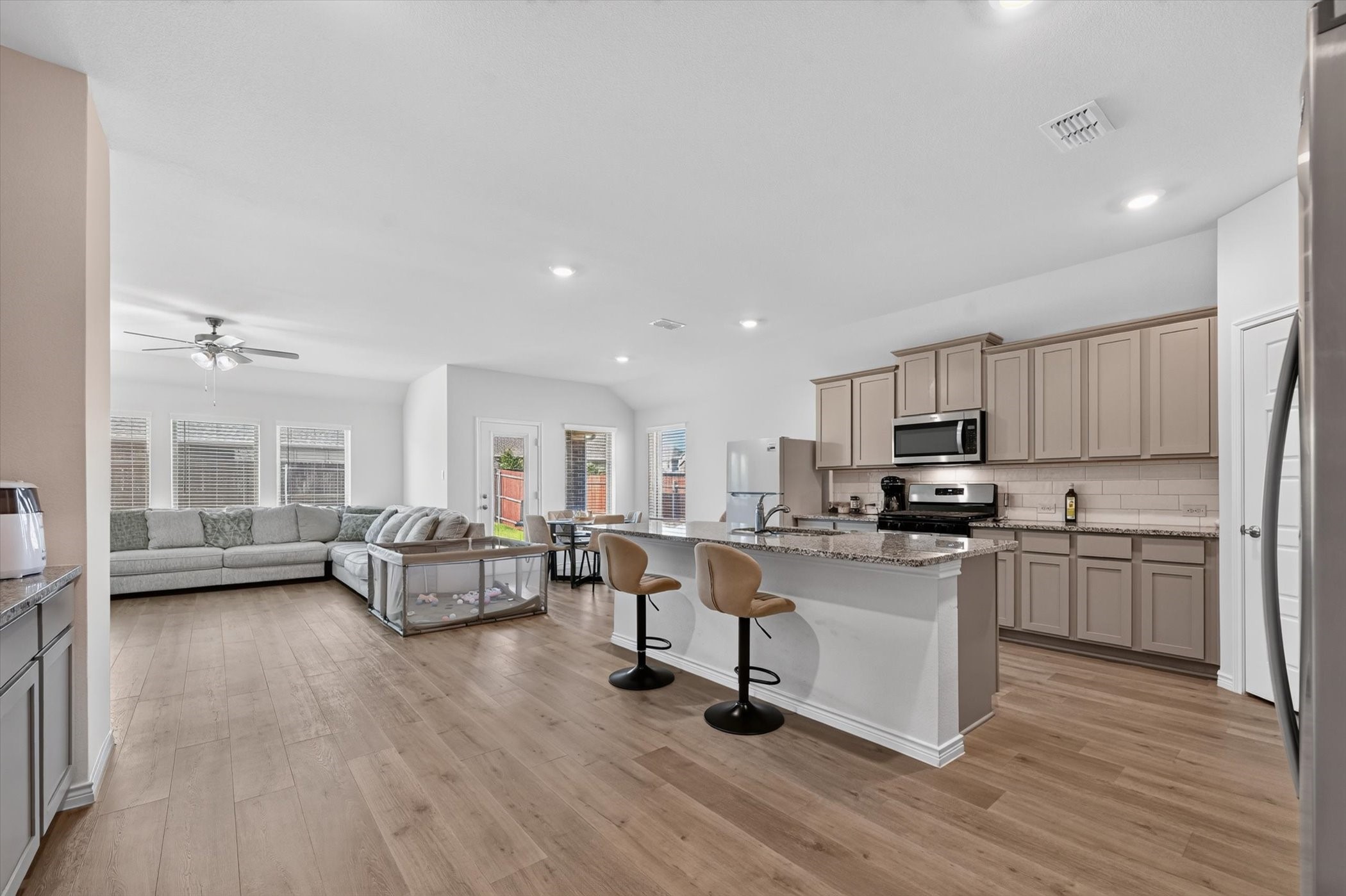 Residential Lease in Aubrey 3