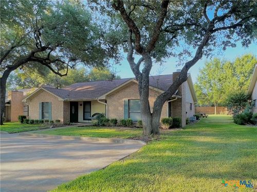 709-711-717-719-725-and-727 Royal Street, Salado, TX, 76571 | Card Image