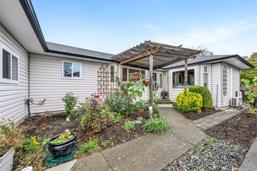 1047 Marchmont Rd, Duncan, BC, V9L2M6 | Card Image