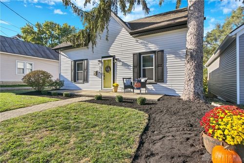 314 E Main St, Mason, OH, 45040-1922 | Card Image