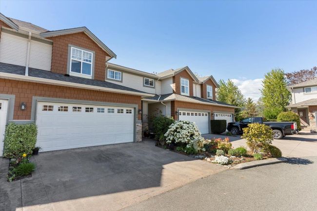 24 - 7475 Garnet Drive, Townhouse with 3 bedrooms, 2 bathrooms and 4 parking in Chilliwack BC | Image 2