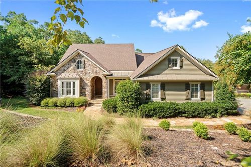 11 York Trce, Cartersville, GA, 30121-6663 | Card Image