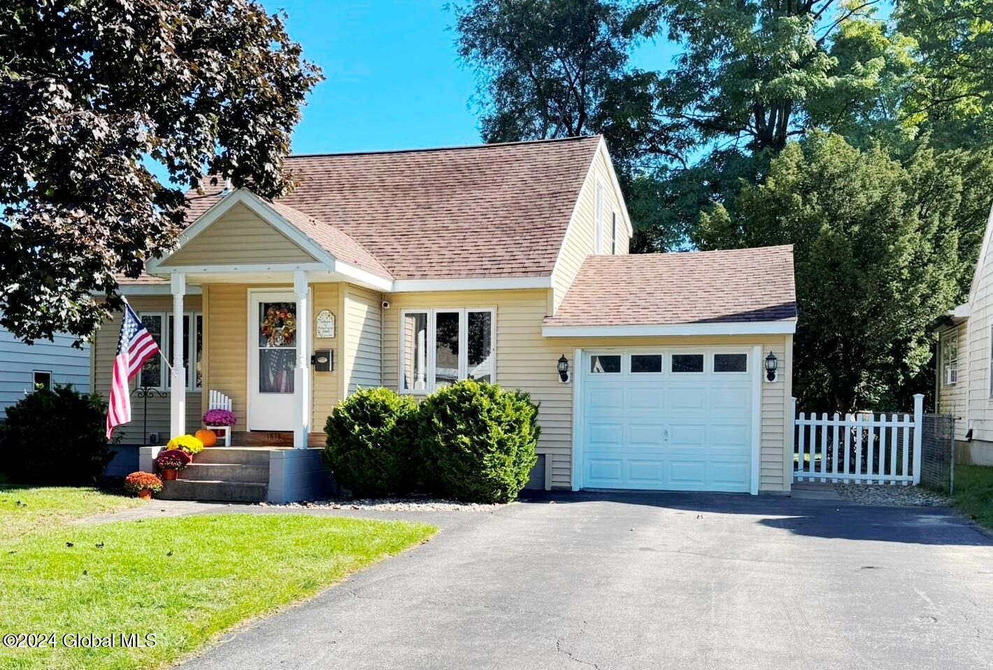 Wagner St, Schenectady, NY 12303