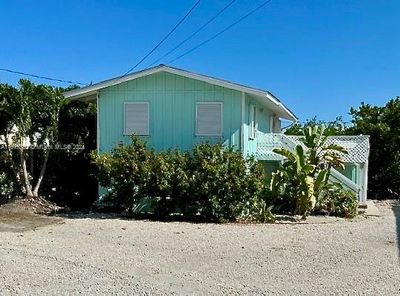 23930 Overseas Hwy, House other with 3 bedrooms, 2 bathrooms and null parking in Lower Keys FL | Image 2