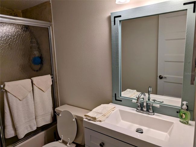 APT-101A - 1640 Juno Trl, Condo with 2 bedrooms, 2 bathrooms and null parking in ASTOR FL | Image 14