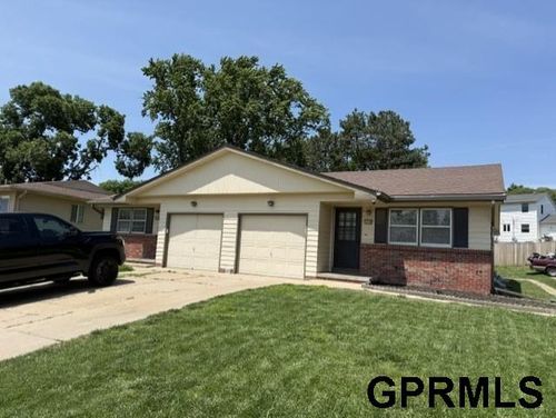 13228 Montclair Dr, Omaha, NE, 68144-2554 | Card Image