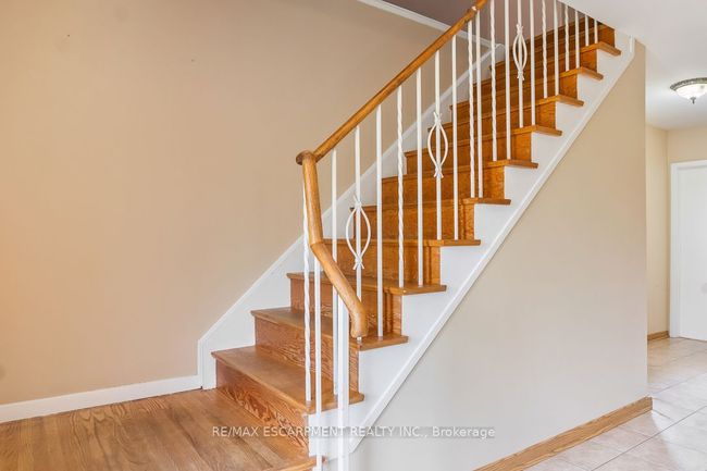 1 Dunbarton Cres, House other with 4 bedrooms, 3 bathrooms and 4 parking in Brampton ON | Image 15