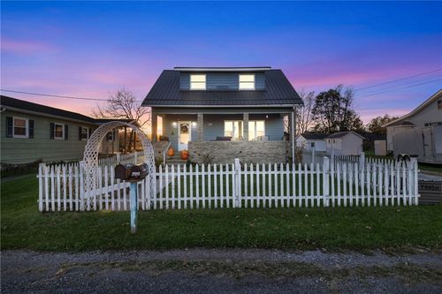 1017 Valier Dr, Punxsutawney Area School District, PA, 15780 | Card Image