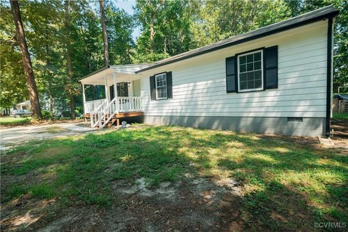 4115 Mcilwaine Dr, North Dinwiddie, VA, 23803-8387 | Card Image