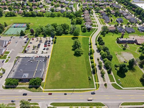 57750 Van Dyke Rd, Washington Township, MI, 48094-2878 | Card Image