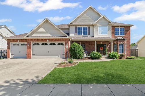 2104 Wiggins St, Champaign, IL, 61822-3601 | Card Image