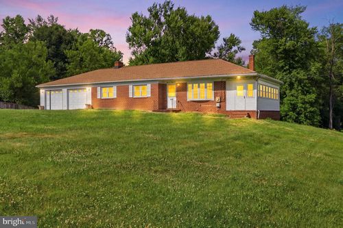 5233 Kerger Rd, ELLICOTT CITY, MD, 21043-7011 | Card Image
