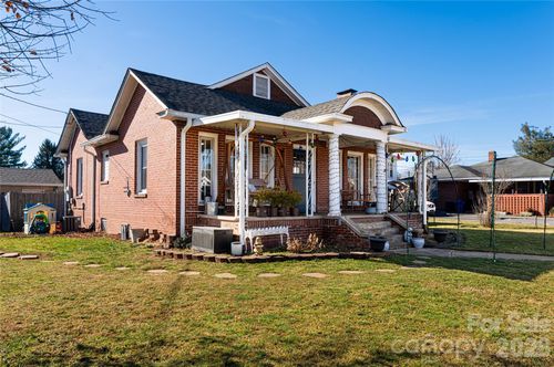 158 Poplar St, Canton, NC, 28716-4341 | Card Image